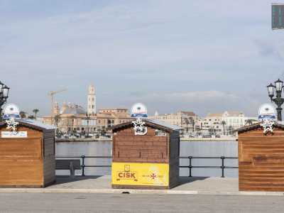 �Si tratta di box adibiti a vendita di qualsiasi tipo, delle specie di bancarelle�, ci spiega Leo Volpicella, responsabile della Confcommercio Bari e Bat 